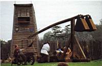 Couillard, chateau de Gilles de Rais, a Tiffauges (photo R. Beffeyte)(1)(tire du livre de R. Beffeyte).jpg